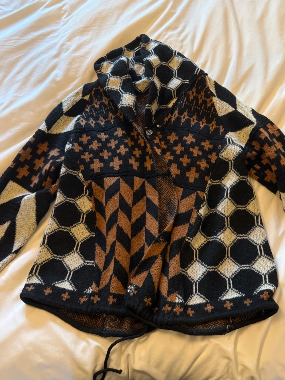 Patterned Knit Coat - Black & Brown
